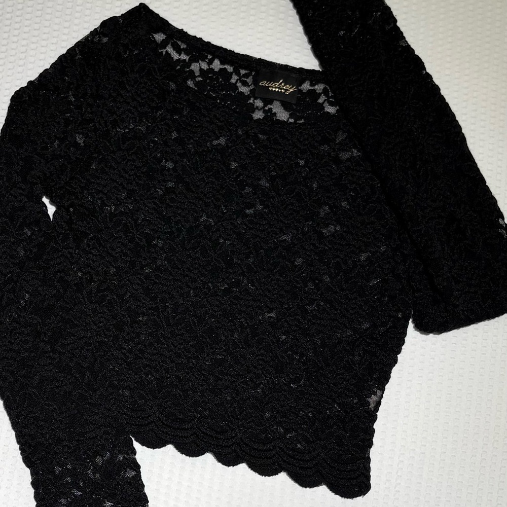 Audrey semi sheer floral lace crop top womens Whimsigoth romantic black size M - Picture 3 of 9